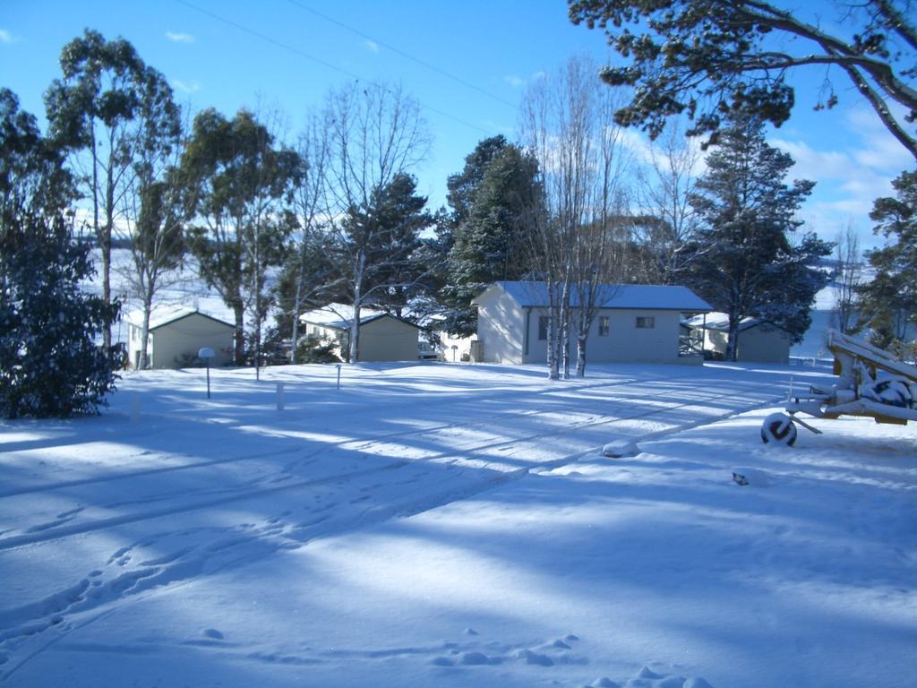 Rainbow Pines Tourist Caravan Park Adaminaby Dış mekan fotoğraf