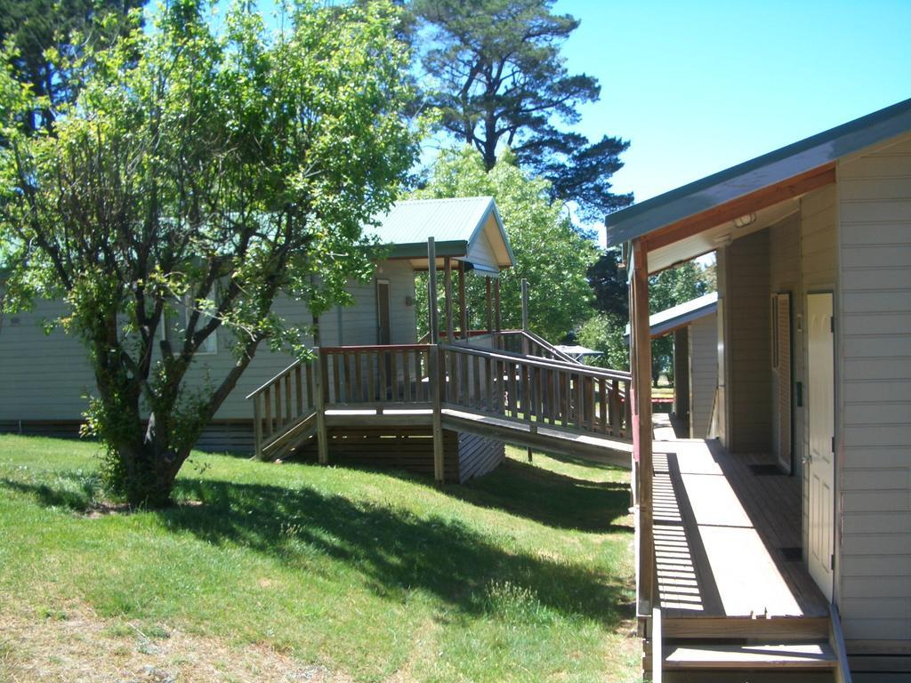 Rainbow Pines Tourist Caravan Park Adaminaby Dış mekan fotoğraf